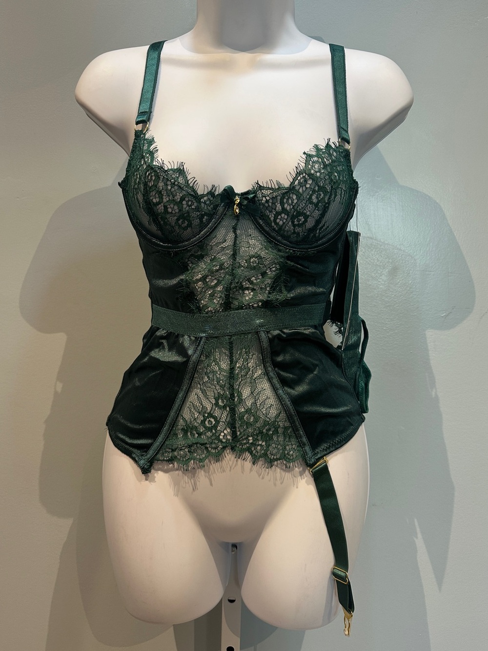 Seven Til Midnight Green Small Lace and Shiny Stretch Satin Bustier Thong NWT